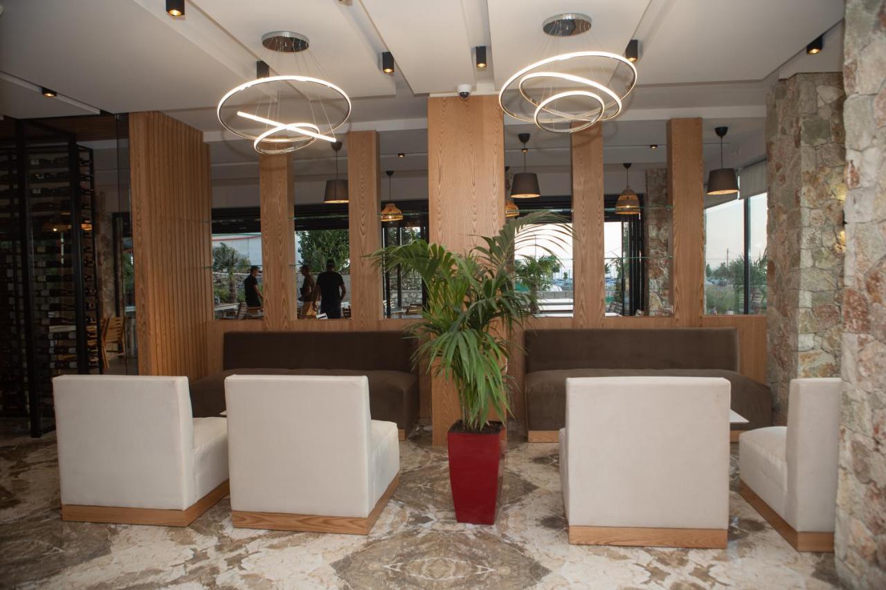 Hotel เคพาโร ภายนอก รูปภาพ