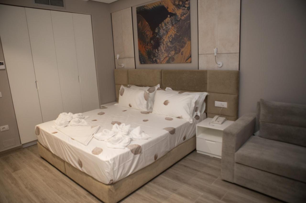 Hotel เคพาโร ภายนอก รูปภาพ
